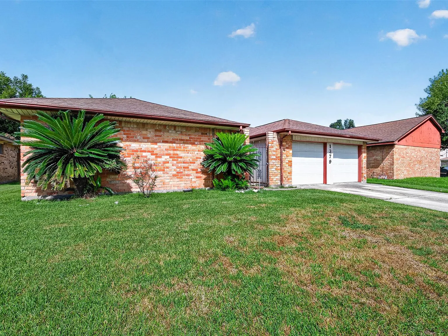 4 bed, 2.0 bath, 1464 sqft, $1,850 — Photo 3
