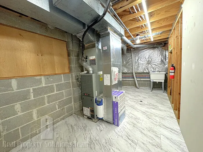 1213 Tillicum Dr — Photo 29