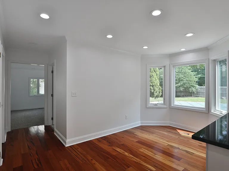 1086 Ravine Ridge Dr — Photo 24