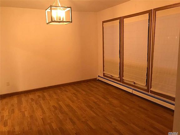 4th image of 18 Gamay Ct