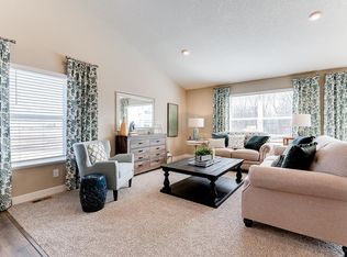 1360 136th St W, Rosemount, MN 55068