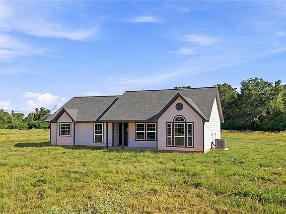 3rd image of 2801 Fm 1940