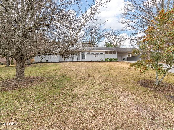 5th image of 3724 Lucinda Dr