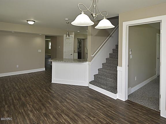3rd image of 46657 County Road 653
