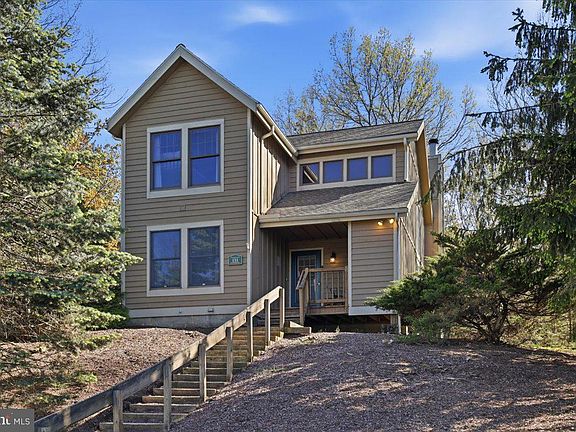 2nd image of 151 Pine Ct