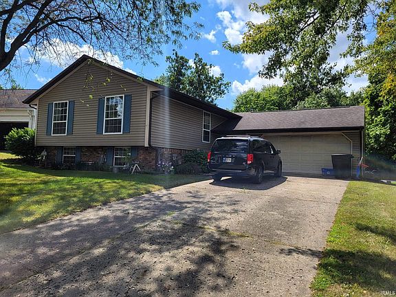 2nd image of 2100 Platte Dr