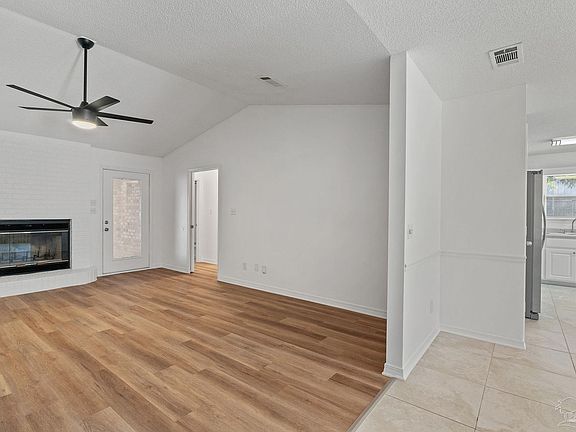 4th image of 6516 Bass Ln