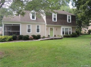 2 Goodward Rd, North Chesterfield, VA 23236