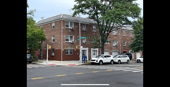 3rd image of 12401 Hillside Ave APT 3