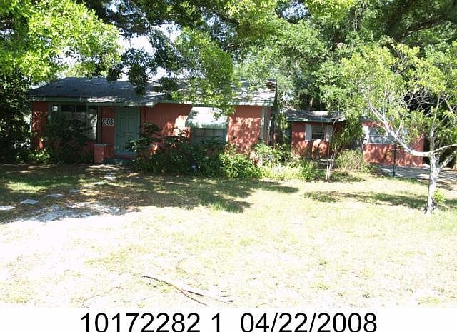 1st image of 2303 Clifford St #2305