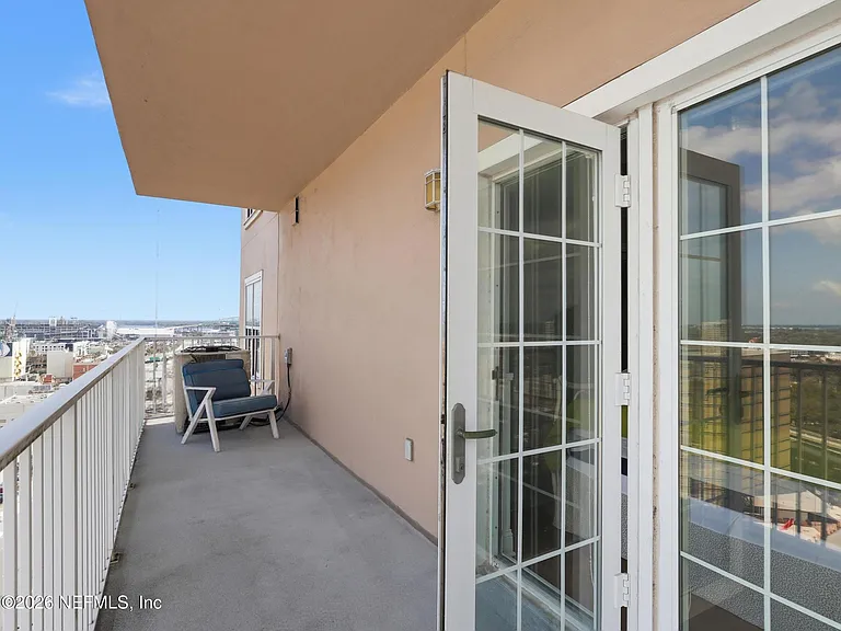 400 E Bay St #1706 — Photo 35