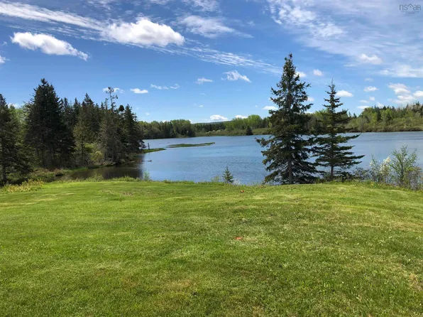 12 5144th Rd, Orangedale, NS B0E 2K0