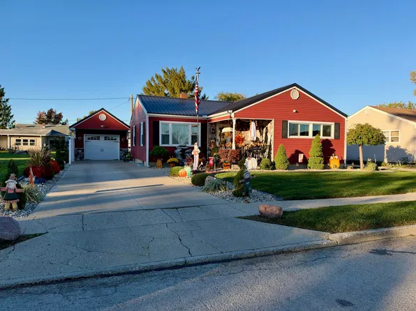 420 McLain St, Saint Marys, OH 45885