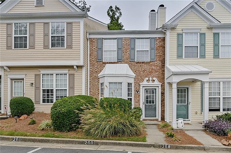 2nd image of 268 Devonshire Dr