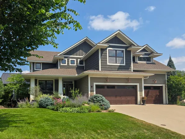 5612 Edgewater Dr, Savage, MN 55378