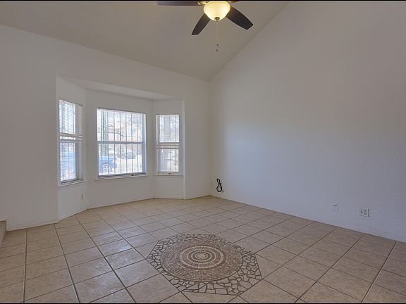 5th image of 12104 Noel Espinoza Cir