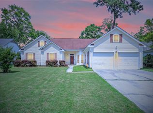 217 Smithfield Ave, Summerville, SC 29485