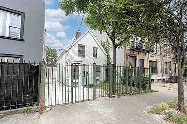 207 Bradford Street