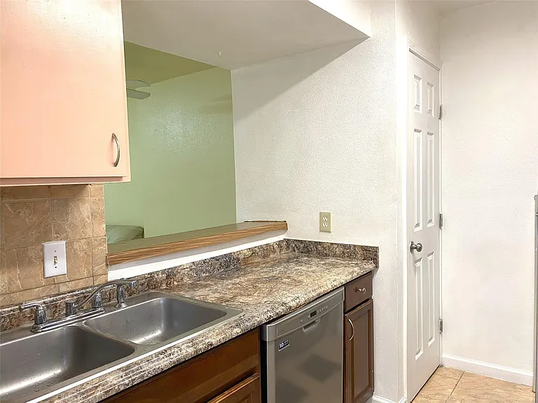 7831 Fuqua St #7831 — Photo 8
