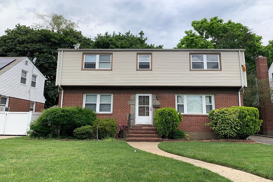 1st image of 585 Newton Ave