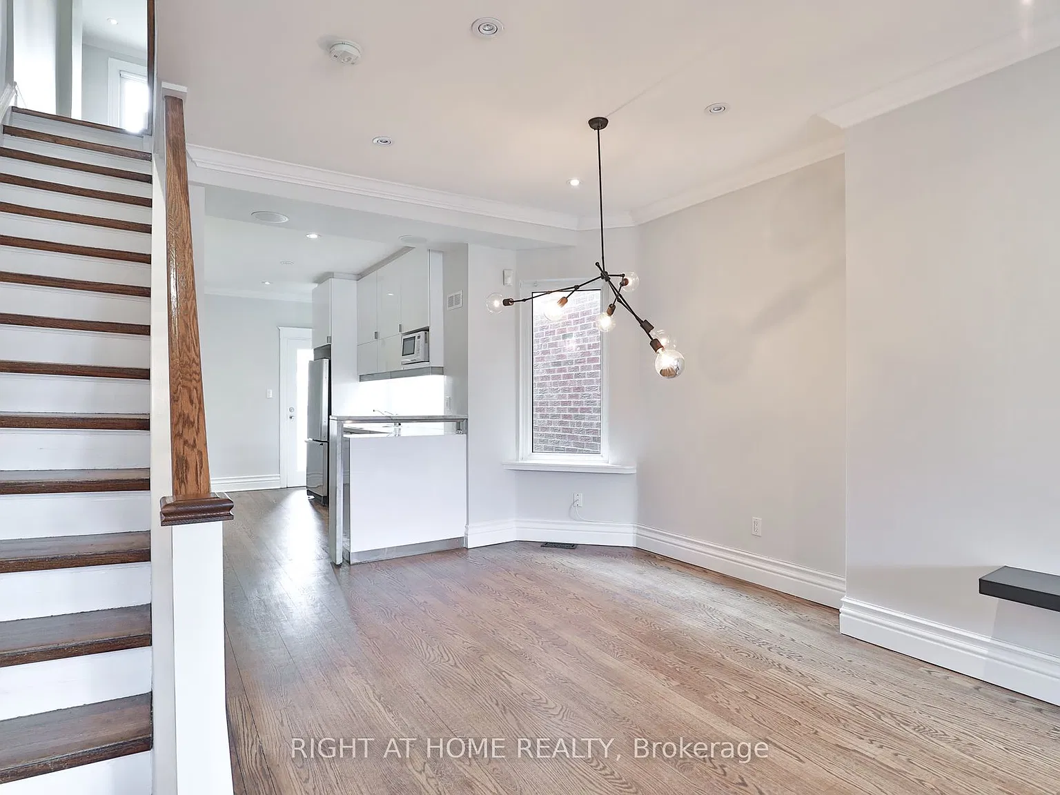4 bed, $5,750 — Photo 4