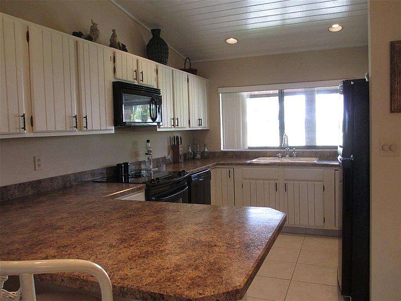 1st image of 9203 Village Dr