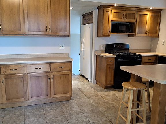 5th image of 602 Carney Blvd