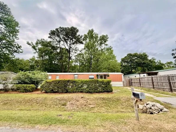 2986 Edbillellis Rd, Charleston, SC 29406
