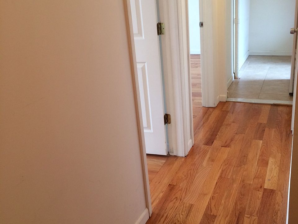 2nd image of 1700 E 15th St APT B4