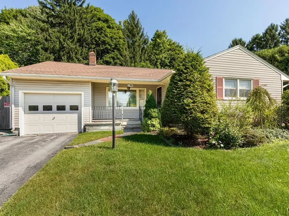 206 Terry Rd N, Syracuse, NY 13209