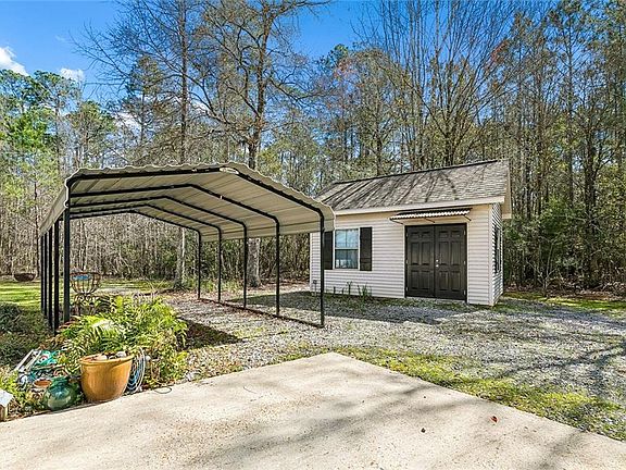 4th image of 236 Stephanie Ln