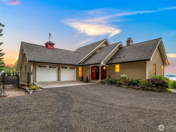 13225 Banner Road SE, Olalla, WA 98359