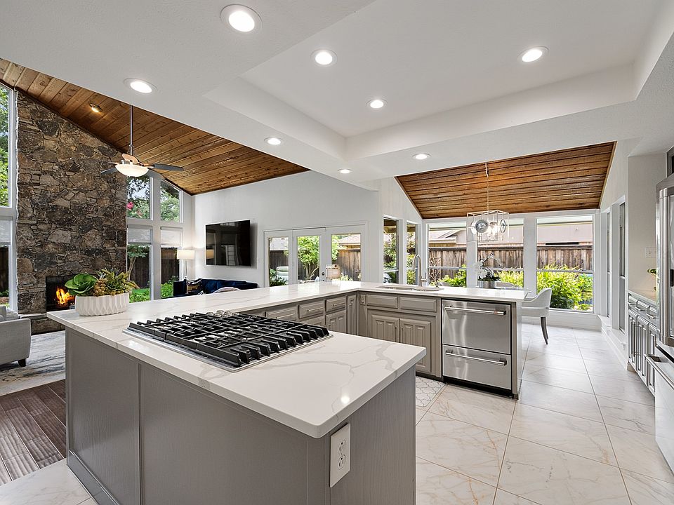1st image of 4203 Brooktree Ln