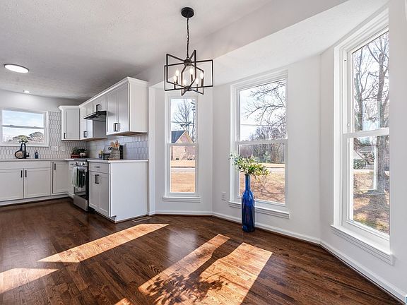 3rd image of 1301 OAK BROOK DRIVE