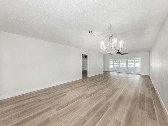 4th image of 285 Boca Ciega Point Blvd N #3009