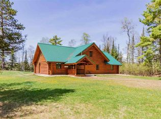 2286 E Shore Rd, Duluth, MN 55803