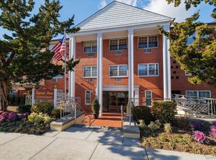 250 N Village Avenue #A-16, Rockville Centre, NY