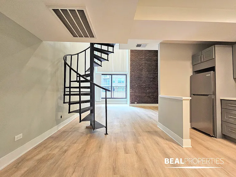 1220 North LaSalle Street — Photo 36