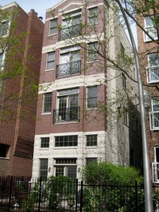 1523 N Mohawk St APT 2, Chicago, IL, 60610