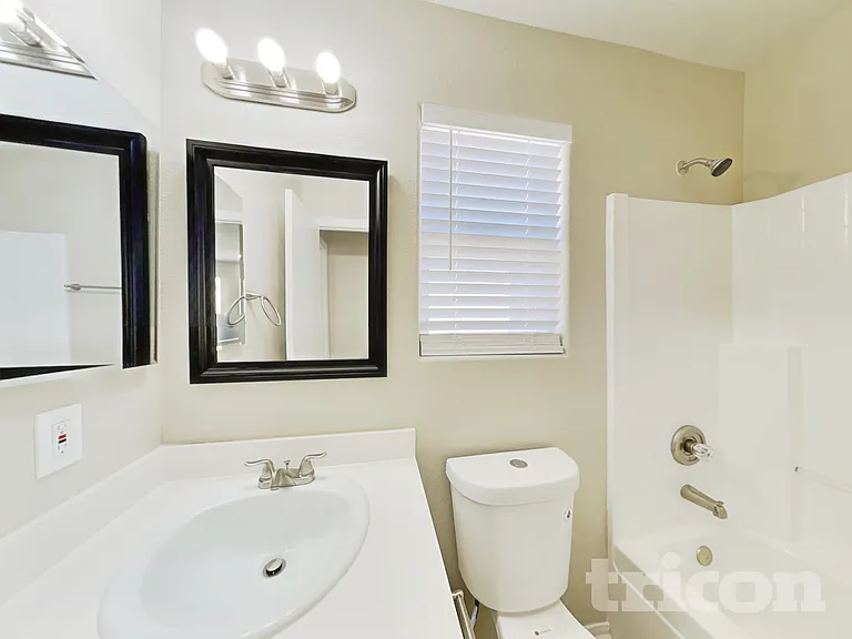 2922 Trembling Hill Ave — Photo 14