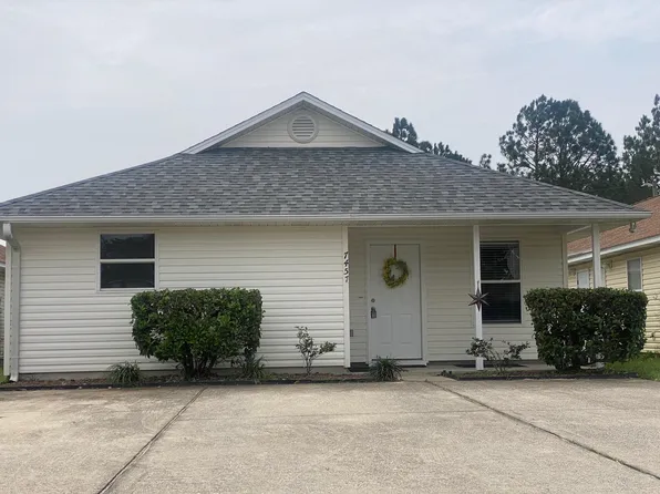7457 Harvest Village Ct, Navarre, FL 32566