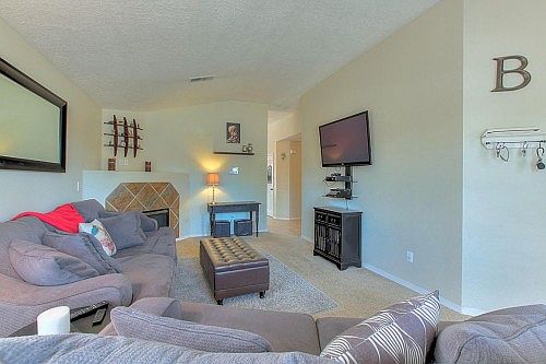 4th image of 8009 Camille Ave NW