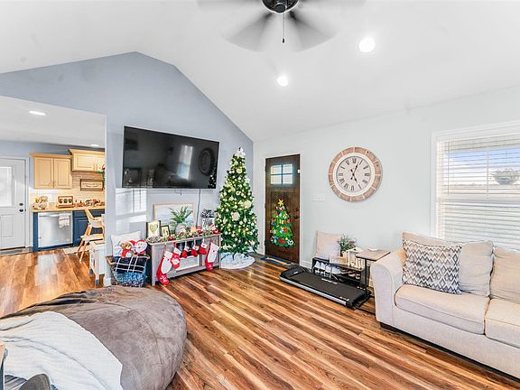 5th image of 3086 Chalybeate School Rd