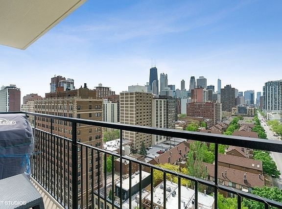 3rd image of 88 W Schiller St APT 1608L