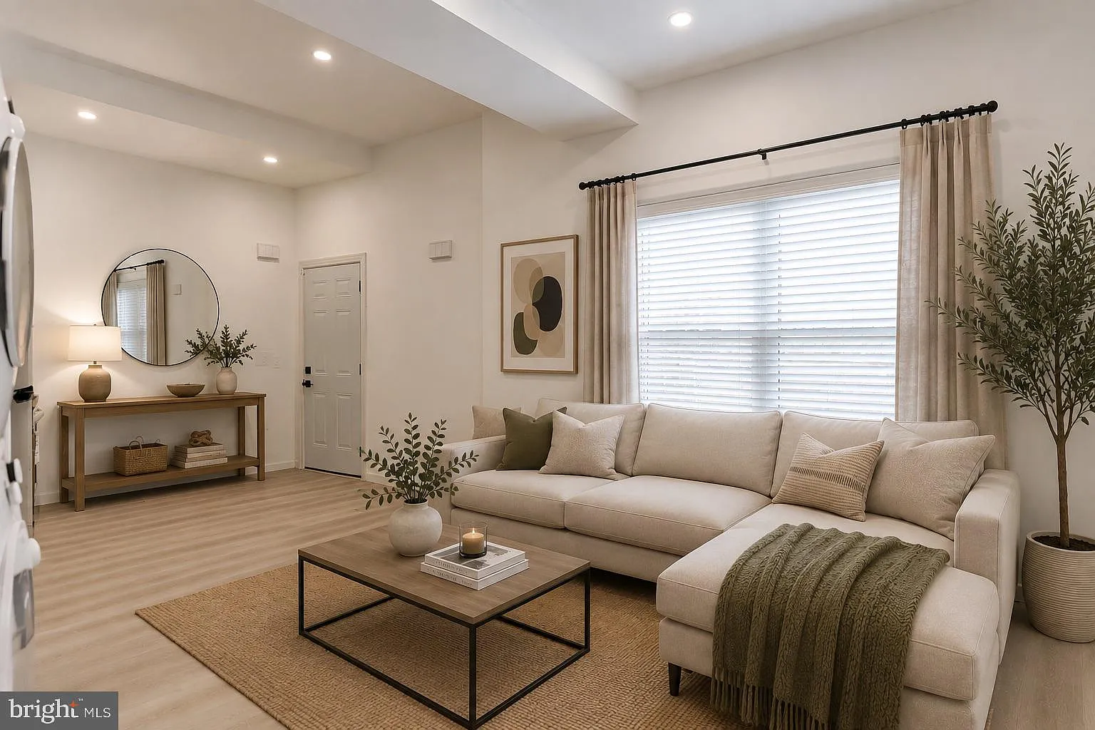 1 bed, 600 sqft, $1,250 — Photo 1
