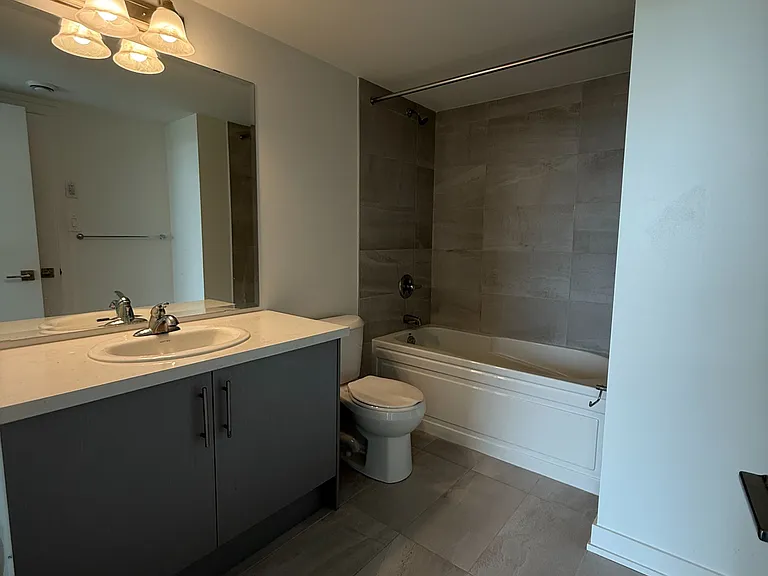 5 Romilly Ave #20 — Photo 8