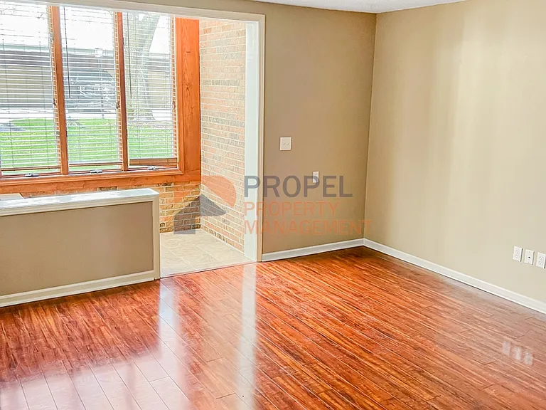 173 Pinewood Cir — Photo 4