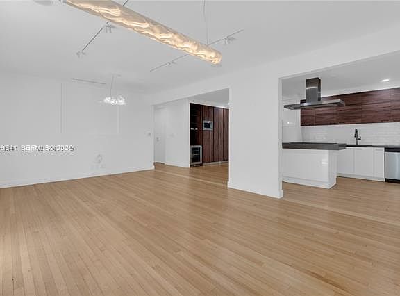 4th image of 1296 NE 99th St