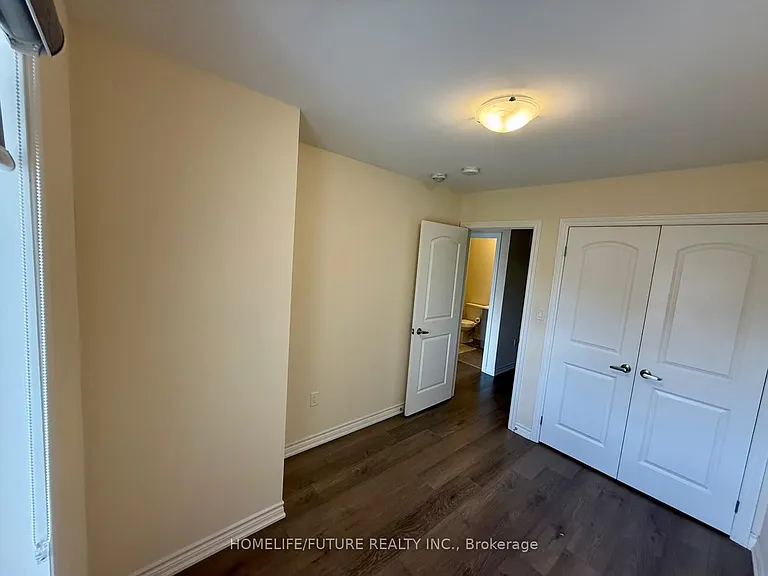 250 Finch Ave #39 — Photo 15