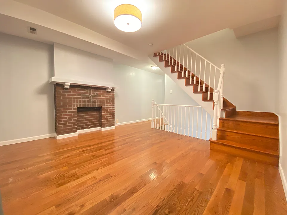 217 Chesterfield Rd